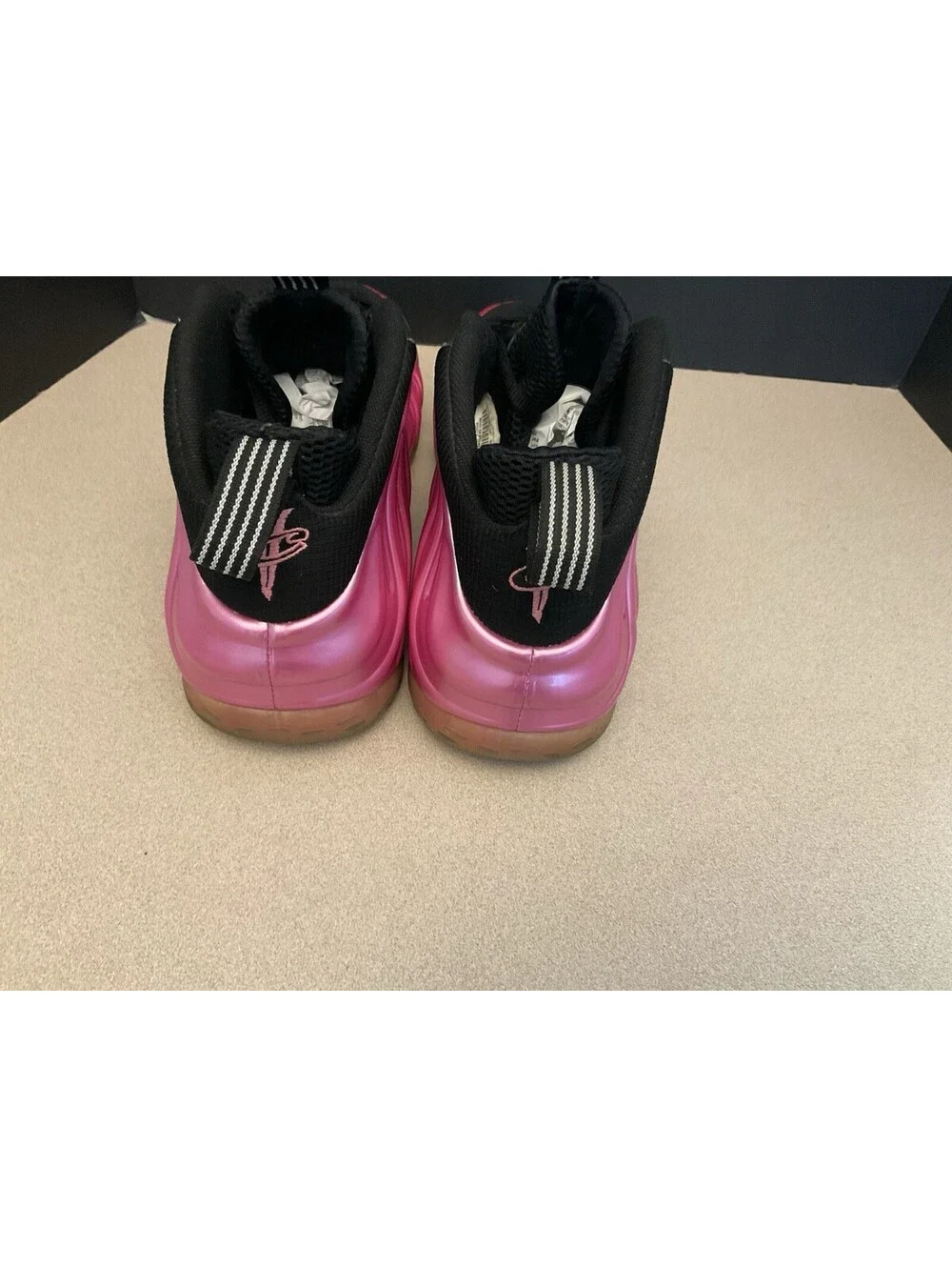 Mens Nike Air Foamposite One “Pearlized Pink” Athletic Shoes. Size 16. Awesome!
